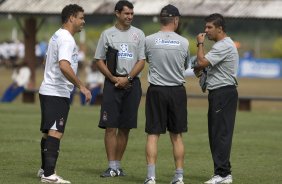 Durante o treino do Corinthians realizado esta manh, no Parque Ecolgico do Tiete, zona leste da cidade. O time joga amanh, domingo, 26/04 a tarde, o primeiro jogo da final do Campeonato Paulista 2009 contra o Santos, no estdio da Vila Belmiro, em Santos