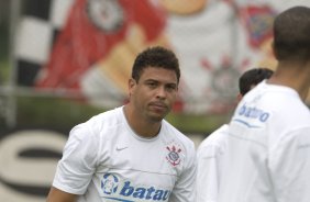 Durante o treino do Corinthians realizado esta manh, no Parque Ecolgico do Tiete, zona leste da cidade. O time joga amanh, domingo, 26/04 a tarde, o primeiro jogo da final do Campeonato Paulista 2009 contra o Santos, no estdio da Vila Belmiro, em Santos