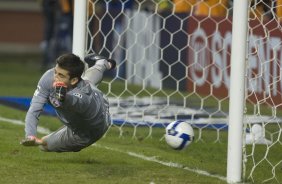 ATLETICO PARANAENSE/PR X CORINTHIANS/SP - em um lance da partida realizada esta noite no estádio da Arena da Baixada, em Curitiba, no jogo de ida válido pelas oitavas-de-final da Copa do Brasil 2009