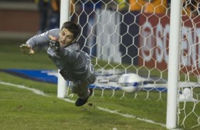 ATLETICO PARANAENSE/PR X CORINTHIANS/SP - em um lance da partida realizada esta noite no estádio da Arena da Baixada, em Curitiba, no jogo de ida válido pelas oitavas-de-final da Copa do Brasil 2009