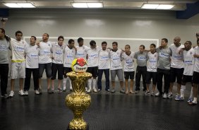 CORINTHIANS/SP X SANTOS/SANTOS - em um lance da partida realizada esta tarde no estdio do Pacaembu, zona oeste da cidade, na deciso do Campeonato Paulista de 2009