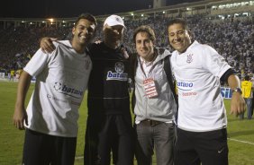 CORINTHIANS/SP X SANTOS/SANTOS - em um lance da partida realizada esta tarde no estdio do Pacaembu, zona oeste da cidade, na deciso do Campeonato Paulista de 2009