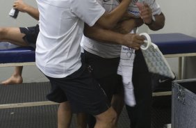 CORINTHIANS/SP X SANTOS/SANTOS - nos vestiários antes da partida realizada esta tarde no estádio do Pacaembu, zona oeste da cidade, na decisão do Campeonato Paulista de 2009