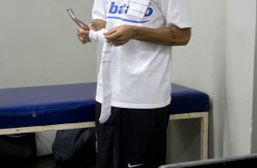 CORINTHIANS/SP X SANTOS/SANTOS - nos vestiários antes da partida realizada esta tarde no estádio do Pacaembu, zona oeste da cidade, na decisão do Campeonato Paulista de 2009