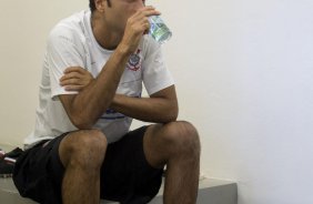 CORINTHIANS/SP X SANTOS/SANTOS - nos vestiários antes da partida realizada esta tarde no estádio do Pacaembu, zona oeste da cidade, na decisão do Campeonato Paulista de 2009