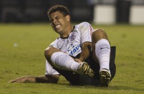 CORINTHIANS/SP X ATLETICO PARANAENSE/PR - em um lance da partida realizada esta noite no estdio do Pacaembu, zona oeste da cidade, na deciso da vaga pelas oitavas de final da Copa do Brasil 2009