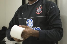 CORINTHIANS/SP X ATLETICO PARANAENSE/PR - nos vestirios antes da partida realizada esta noite no estdio do Pacaembu, zona oeste da cidade, na deciso da vaga pelas oitavas de final da Copa do Brasil 2009