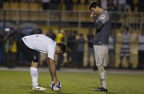 CORINTHIANS/SP X ATLETICO PARANAENSE/PR - em um lance da partida realizada esta noite no estádio do Pacaembu, zona oeste da cidade, na decisão da vaga pelas oitavas de final da Copa do Brasil 2009