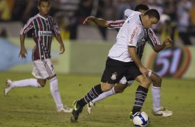 FLUMINENSE/RJ X CORINTHIANS/SP - em um lance da partida realizada esta noite no estdio do Maracan, vlida pela deciso nas oitavas de final da Copa do Brasil 2009