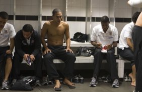 SANTOS/SP X CORINTHIANS/SP - nos vestirios antes da partida realizada esta tarde no estdio da Vila Belmiro, vlida pelo Campeonato Brasileiro de 2009