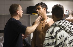 SANTOS/SP X CORINTHIANS/SP - nos vestiários antes da partida realizada esta tarde no estádio da Vila Belmiro, válida pelo Campeonato Brasileiro de 2009