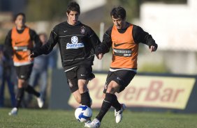 Durante o treino do Corinthians realizado na esta tarde no Parque Ecolgico do Tiete. O prximo jogo ser contra o Vasco da Gama, amanh, quarta-feira, 03/06, a noite, no Pacaembu, no segundo jogo das semifinais da Copa do Brasil 2009