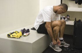 CORINTHIANS/SP X VASCO DA GAMA/RJ - nos vestiários antes da partida realizada esta noite no estádio do Pacaembu, válida pelo jogo de volta e decidindo a vaga na semifinal da Copa do Brasil 2009