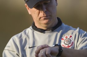 Durante o treino do Corinthians realizado esta tarde no SPA SPORT RESORT, na cidade de Itu, interior de So Paulo. O prximo jogo ser contra o Goias/GO, domingo, 14/06, a tarde, no estdio Serra Dourada em Goiania, pelo Campeonato Brasileiro de 2009