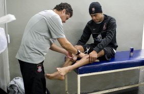 CORINTHIANS/SP X INTERNACIONAL/RS -  nos vestirios antes da partida realizada esta noite no estdio do Pacaembu, zona oeste da cidade, na primeira partida da deciso da Copa do Brasil 2009