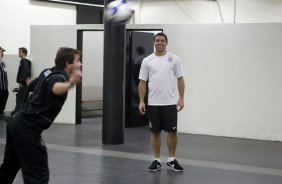CORINTHIANS/SP X INTERNACIONAL/RS -  nos vestirios antes da partida realizada esta noite no estdio do Pacaembu, zona oeste da cidade, na primeira partida da deciso da Copa do Brasil 2009