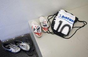 CORINTHIANS/SP X SAO PAULO/SP - nos vestiários antes da partida realizada esta noite no estádio do Pacaembu, zona oeste da cidade, válida pelo primeiro turno do Campeonato Brasileiro de 2009