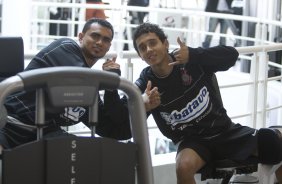 Durante o treino fsico do Corinthians realizado esta manh na Academia Swimex, em Curitiba. O prximo jogo ser contra Internacional/RS, dia 01/07, quarta-feira a noite, no Beira-Rio, na deciso da Copa do Brasil 2009