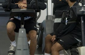 Durante o treino fsico do Corinthians realizado esta manh na Academia Swimex, em Curitiba. O prximo jogo ser contra Internacional/RS, dia 01/07, quarta-feira a noite, no Beira-Rio, na deciso da Copa do Brasil 2009