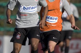 Durante o treino do Corinthians realizado esta tarde no campo do J. Malucelli, em Curitiba; o prximo jogo do time ser na proxima 4a. feira, 01/07, contra o Internacional/RS, no Beira-Rio, na deciso da Copa do Brasil 2009