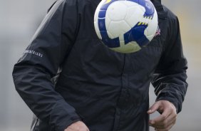 Ronaldo durante o treino do Corinthians realizado esta tarde no campo do Parana Clube, em Curitiba; o prximo jogo do time ser na proxima 4a. feira, 01/07, contra o Internacional/RS, no Beira-Rio, na deciso da Copa do Brasil 2009