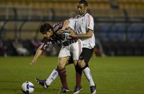 CORINTHIANS/SP X FLUMINENSE/RJ -  em um lance da partida realizada esta noite no estdio do Pacaembu, zona oeste da cidade, vlida pelo turno do Campeonato Brasileiro de 2009