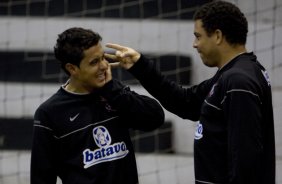 Durante o treino do Corinthians realizado esta manh no ginasio do Parque So Jorge, zona leste da cidade; o prximo jogo do time ser amanh, domingo, 12/07, contra o Grmio, no estdio Olmpico, pelo Campeonato Brasileiro 2009