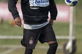 Durante o treino do Corinthians realizado esta tarde no Parque Ecológico do Tiete, zona leste da cidade; o próximo jogo do time será amanhã, quinta-feira, 16/07, contra o Sport Clube do Recife, no estádio do Pacaembu, pelo Campeonato Brasileiro 2009
