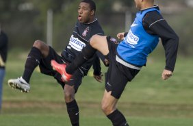 Durante o treino do Corinthians realizado esta tarde no Parque Ecológico do Tiete, zona leste da cidade; o próximo jogo do time será amanhã, quinta-feira, 16/07, contra o Sport Clube do Recife, no estádio do Pacaembu, pelo Campeonato Brasileiro 2009