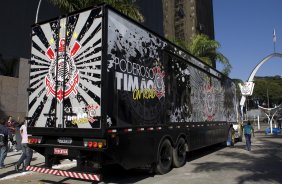 Apresentacao do novo onibus do Corinthians, da rede de franquias Todo Poderoso Timao on road, que vai percorrer o interior de São Paulo vendendo produtos licenciados