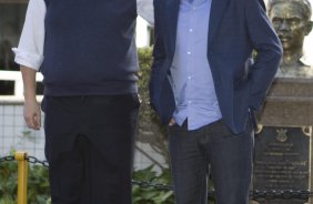 O presidente do Corinthians Andres Sanchez recebeu o prefeito de São Paulo Gilberto Kassab hoje pela manhã no Parque São Jorge
