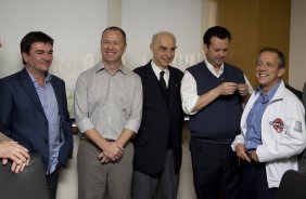 O presidente do Corinthians Andres Sanchez recebeu o prefeito de São Paulo Gilberto Kassab hoje pela manhã no Parque São Jorge