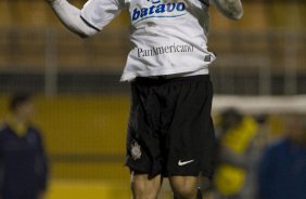 CORINTHIANS/SP X VITORIA/BA -  em um lance da partida realizada esta noite no estdio do Pacaembu, zona oeste da cidade, vlida pelo turno do Campeonato Brasileiro de 2009