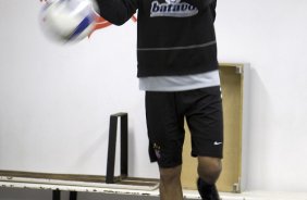 Danilo durante o treino do Corinthians realizado esta tarde no Parque So Jorge, zona leste da cidade; o prximo jogo do time ser domingo, 26/07, contra o Palmeiras, no estdio Eduardo Jos Farah, em Presidente Prudente, pelo Campeonato Brasileiro 2009