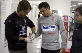 Durante o treino do Corinthians realizado esta tarde no Parque So Jorge, zona leste da cidade; o prximo jogo do time ser domingo, 26/07, contra o Palmeiras, no estdio Eduardo Jos Farah, em Presidente Prudente, pelo Campeonato Brasileiro 2009