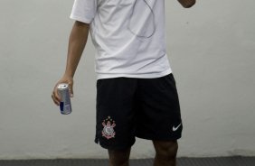 CORINTHIANS/SP X AVAI/SC -Elias nos vestiários antes da partida realizada esta tarde no estádio do Pacaembu, zona oeste da cidade, válida pelo turno do Campeonato Brasileiro de 2009