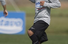 Durante o treino do Corinthians realizado esta manh no Parque Ecolgico do Tiete, zona leste da cidade; o prximo jogo do time ser amanh, domingo, 02/08, contra o Ava, no estdio do Pacaembu, pelo Campeonato Brasileiro 2009