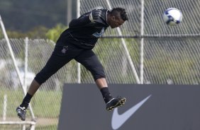 Durante o treino do Corinthians realizado esta manh no Parque Ecolgico do Tiete, zona leste da cidade; o prximo jogo do time ser amanh, domingo, 02/08, contra o Ava, no estdio do Pacaembu, pelo Campeonato Brasileiro 2009