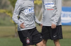 Durante o treino do Corinthians realizado esta manh no Parque Ecolgico do Tiete, zona leste da cidade; o prximo jogo do time ser amanh, domingo, 02/08, contra o Ava, no estdio do Pacaembu, pelo Campeonato Brasileiro 2009