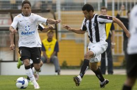 CORINTHIANS/SP X ATLETICO/MG -   em um lance da partida realizada esta tarde no estdio do Pacaembu, vlida pelo turno do Campeonato Brasileiro de 2009