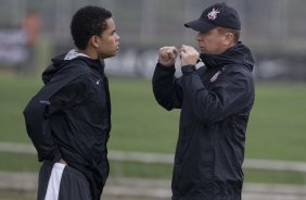 Durante o treino do Corinthians realizado esta tarde no Parque Ecológico do Tiete, zona leste da cidade; o próximo jogo do time será amanhã, quarta-feira, 19/08, contra o Internacional de Porto Alegre, pelo returno do Campeonato Brasileiro 2009