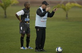 Durante o treino do Corinthians realizado esta tarde no Parque Ecolgico do Tiete, zona leste da cidade; o prximo jogo do time ser amanh, quarta-feira, 19/08, contra o Internacional de Porto Alegre, pelo returno do Campeonato Brasileiro 2009