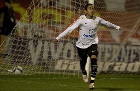 INTERNACIONAL/RS X CORINTHIANS/SP - Jorge Henrique comemora seu gol o segundo do Corinthians  em um lance da partida realizada esta noite no estdio Beira Rio, em Porto Alegre, vlida pelo returno do Campeonato Brasileiro de 2009