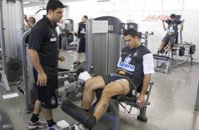 Durante o treino do Corinthians realizado esta manh no Parque So Jorge, zona leste da cidade; o prximo jogo do time ser quarta-feira, 02/09, contra o Santos, no Pacaembu, pelo returno do Campeonato Brasileiro 2009