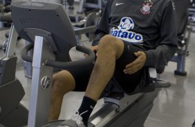 Durante o treino do Corinthians realizado esta manh no Parque So Jorge, zona leste da cidade; o prximo jogo do time ser quarta-feira, 02/09, contra o Santos, no Pacaembu, pelo returno do Campeonato Brasileiro 2009