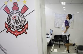 O meia argentinho Matias Defederico foi apresentado e j treinou fisicamente esta manh no Parque So Jorge, zona leste da cidade; o prximo jogo do time ser quarta-feira, 02/09, contra o Santos, no Pacaembu, pelo returno do Campeonato Brasileiro 2009