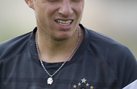 Marcelo Mattos durante o treino desta tarde do Corinthians, realizado no CT do Parque Ecolgico do Tiete, zona leste da cidade. ; o prximo jogo do time ser amanh, quarta-feira, 02/09, contra o Santos, no Pacaembu, pelo returno do Campeonato Brasileiro 2009