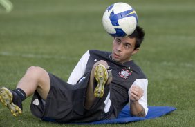 Matias Defederico durante o treino desta tarde do Corinthians, realizado no CT do Parque Ecolgico do Tiete, zona leste da cidade. ; o prximo jogo do time ser amanh, quarta-feira, 02/09, contra o Santos, no Pacaembu, pelo returno do Campeonato Brasileiro 2009