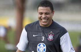 Ronaldo durante o treino desta tarde do Corinthians, realizado no CT do Parque Ecolgico do Tiete, zona leste da cidade. ; o prximo jogo do time ser amanh, quarta-feira, 02/09, contra o Santos, no Pacaembu, pelo returno do Campeonato Brasileiro 2009