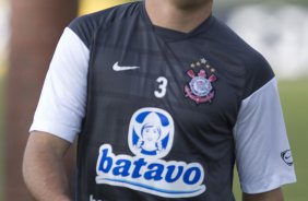 Ronaldo durante o treino desta tarde do Corinthians, realizado no CT do Parque Ecolgico do Tiete, zona leste da cidade. ; o prximo jogo do time ser amanh, quarta-feira, 02/09, contra o Santos, no Pacaembu, pelo returno do Campeonato Brasileiro 2009